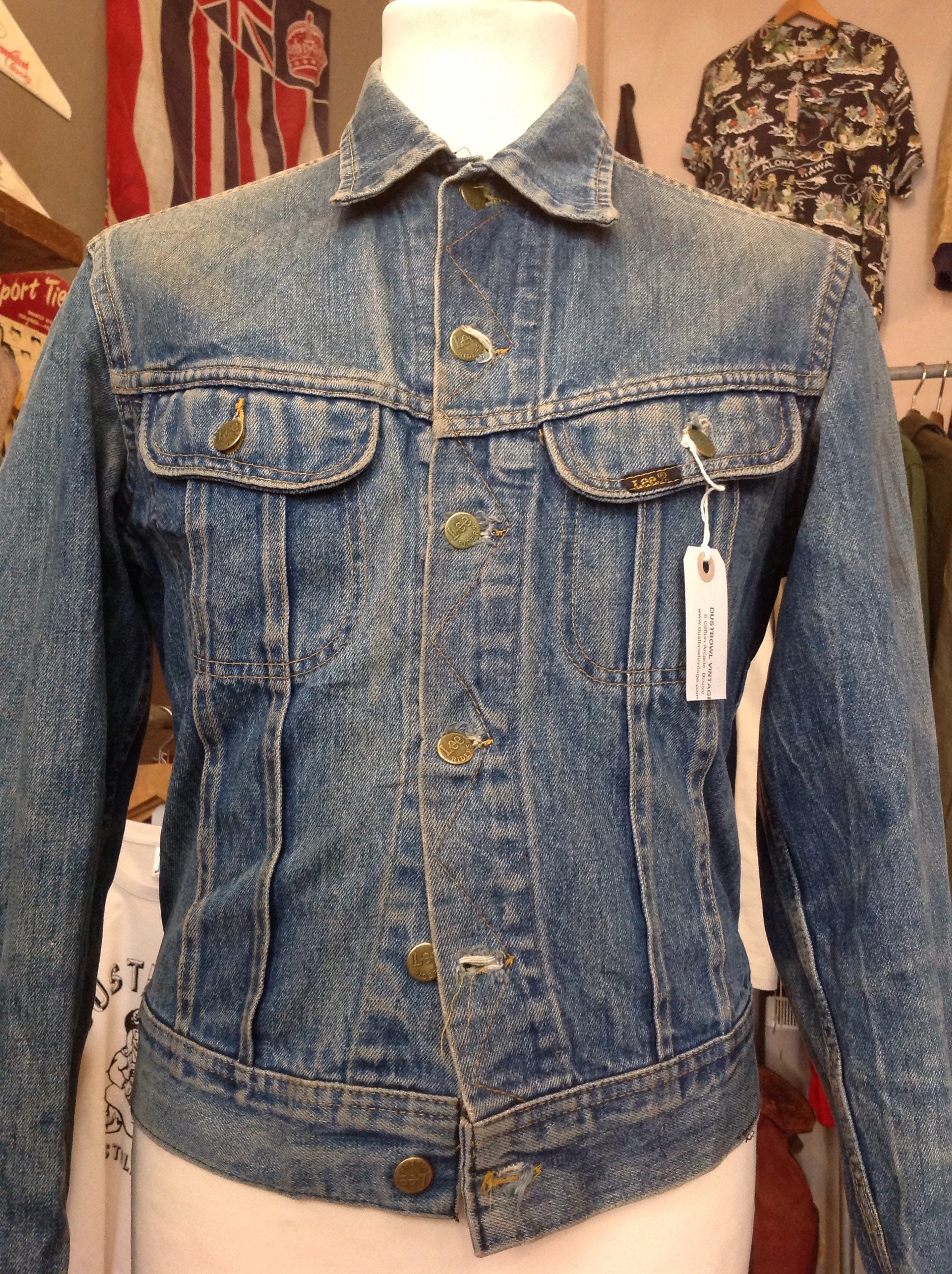 Vintage 1980s 80s Lee 101 blue denim jacket trucker workwear 39 chest