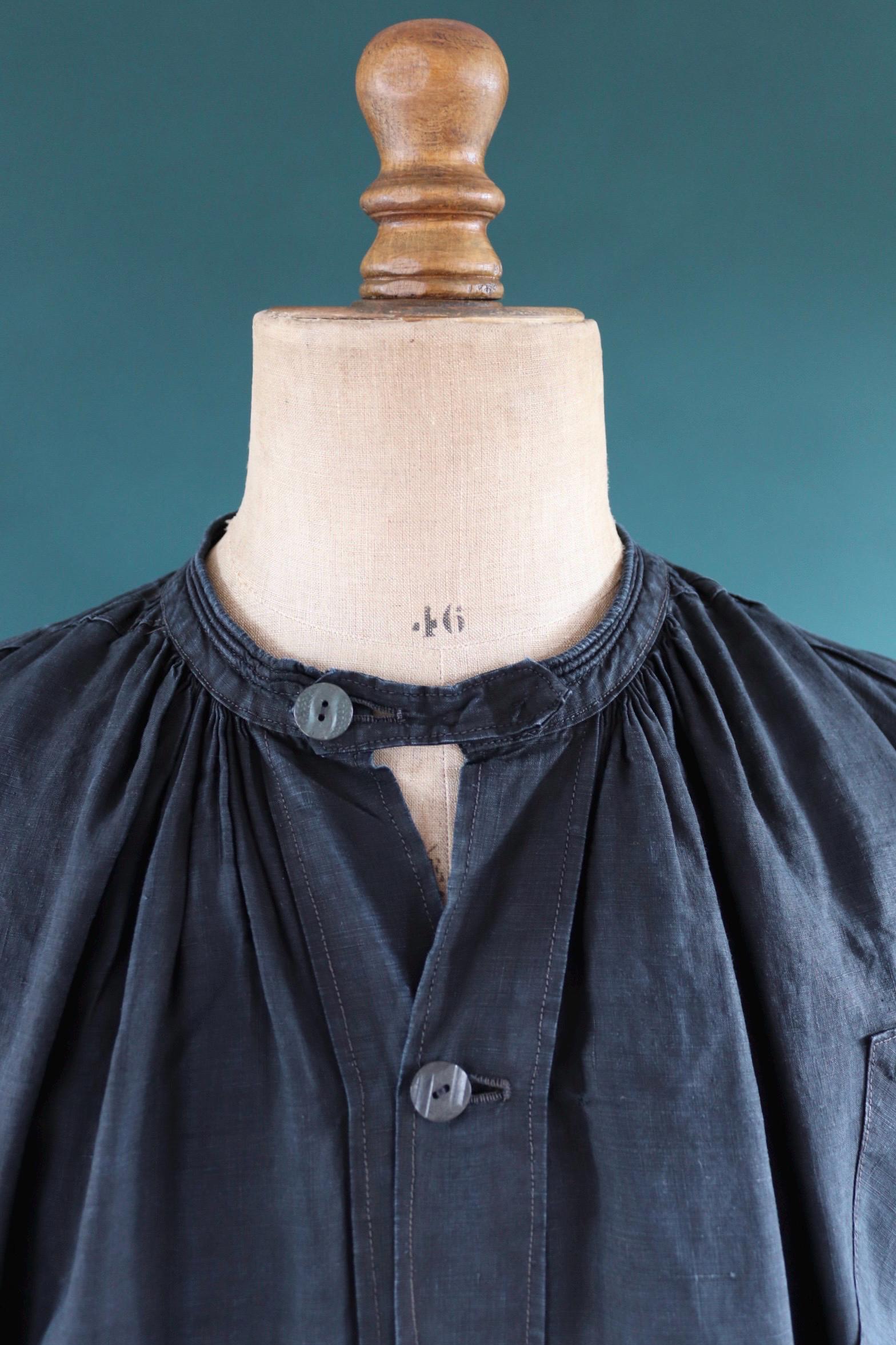 1900s Biaude indigolinen smock Maquignon