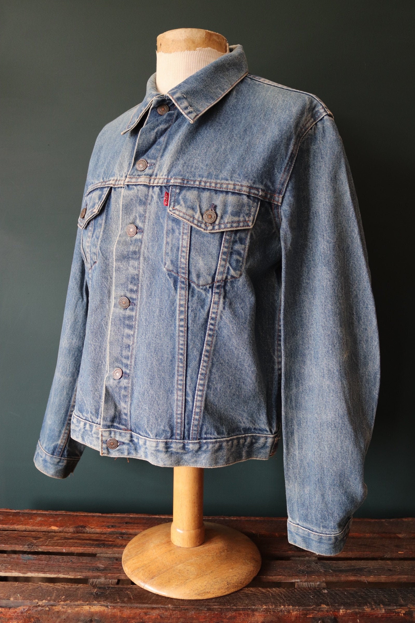 Vintage 1970s 70s Levi Strauss Levis 70500-0217 denim jacket type 3 trucker  slim fit workwear work chore 45” chest