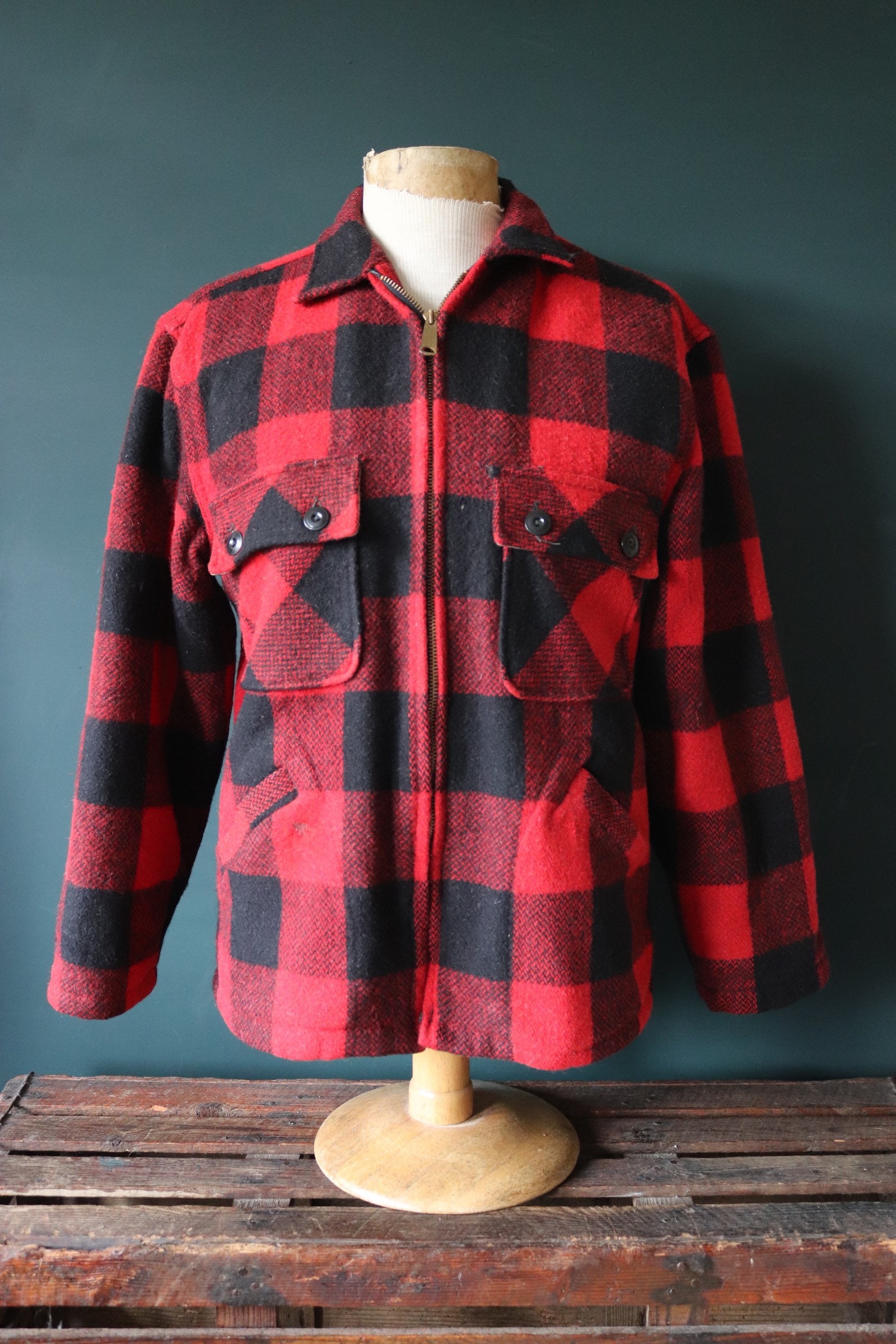 Vintage 1960s 60s 1970s 70s red black buffalo plaid checked 5 Brothers