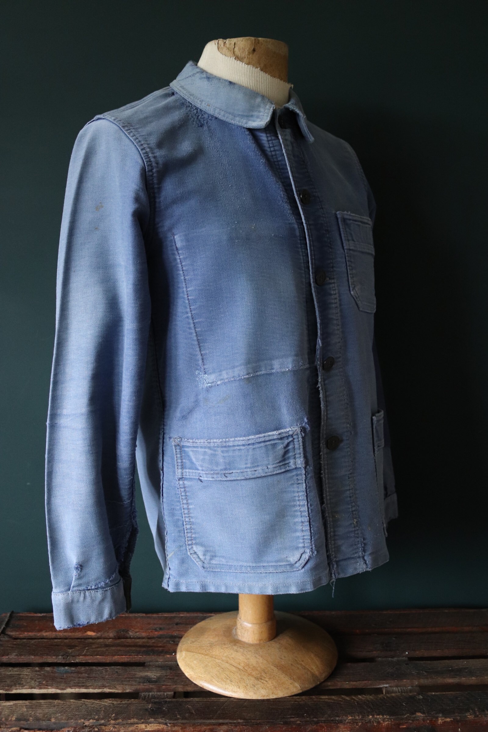 注目の
1940's blue moleskin work jacket