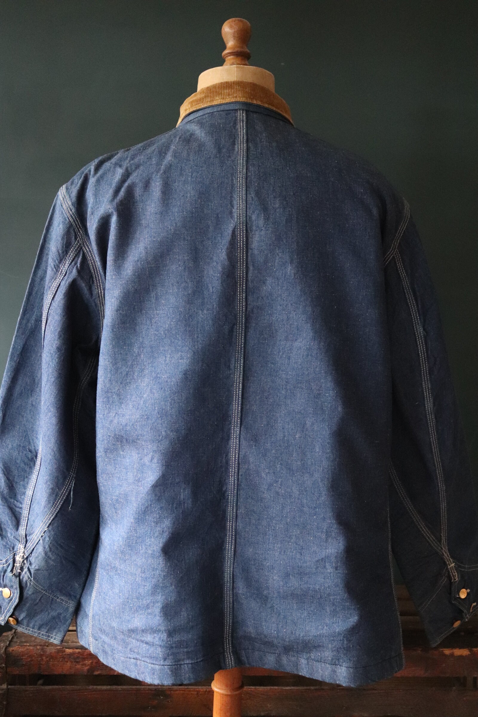 Vintage 1960s 1970s Lee Denim Jacket 81-LJ Indigo Blue Vintage 1960s 1970s Lee Denim Jacket 81-LJ Indigo Blue
