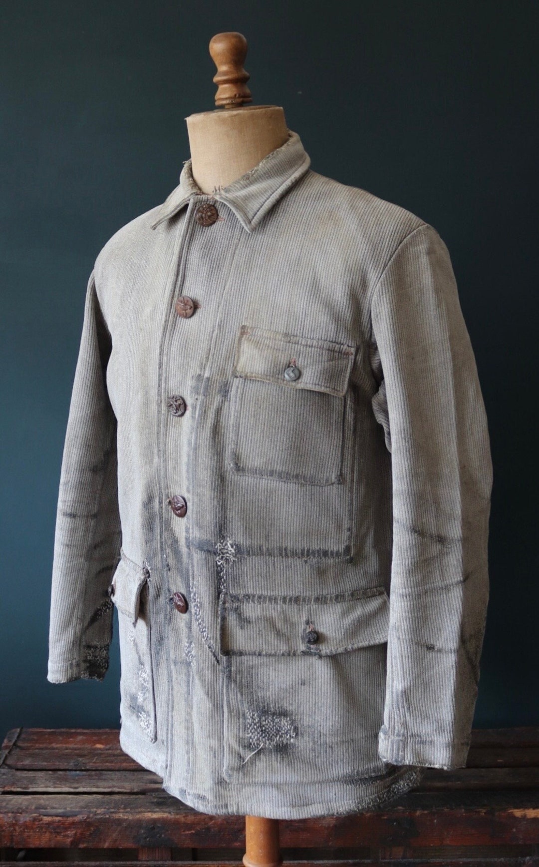 Vintage 1940s 40s Le Mont St Michel French Grey Coutil Pique Corduroy  Hunting Work Jacket 43 Chest Venery Animal Scene Buttons Workwear - Etsy  Canada
