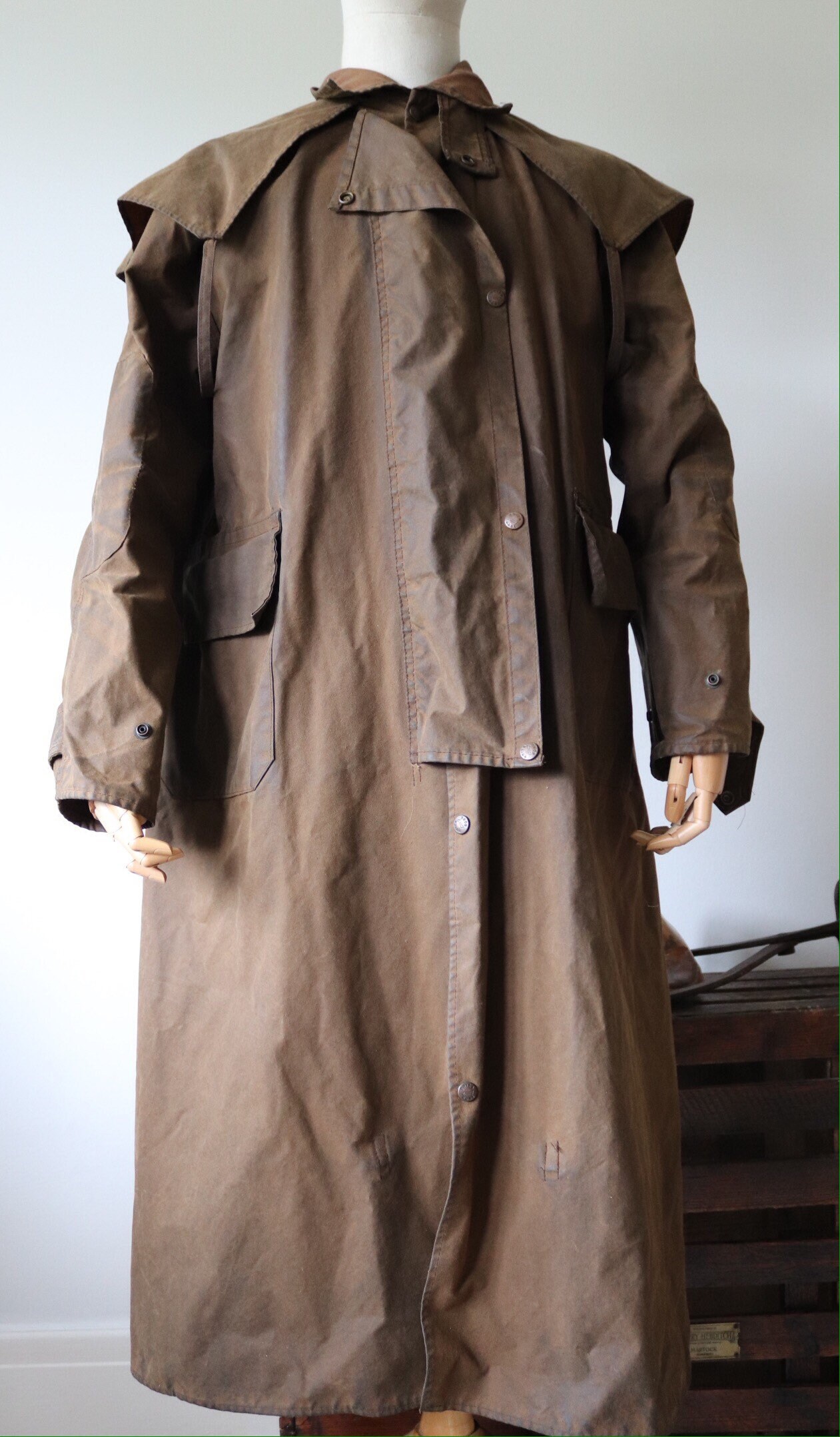 Vintage 1980s 80s Driza Bone brown long waxed cotton coat jacket