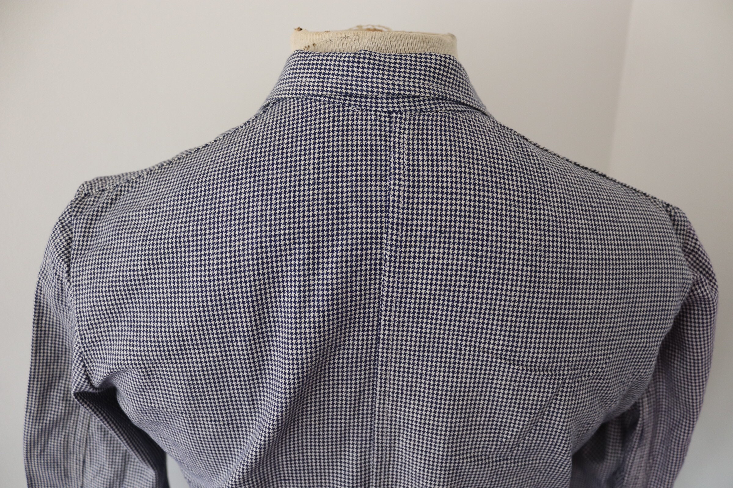 Vintage 1960s 60s french blue white houndstooth check butchers jacket ...