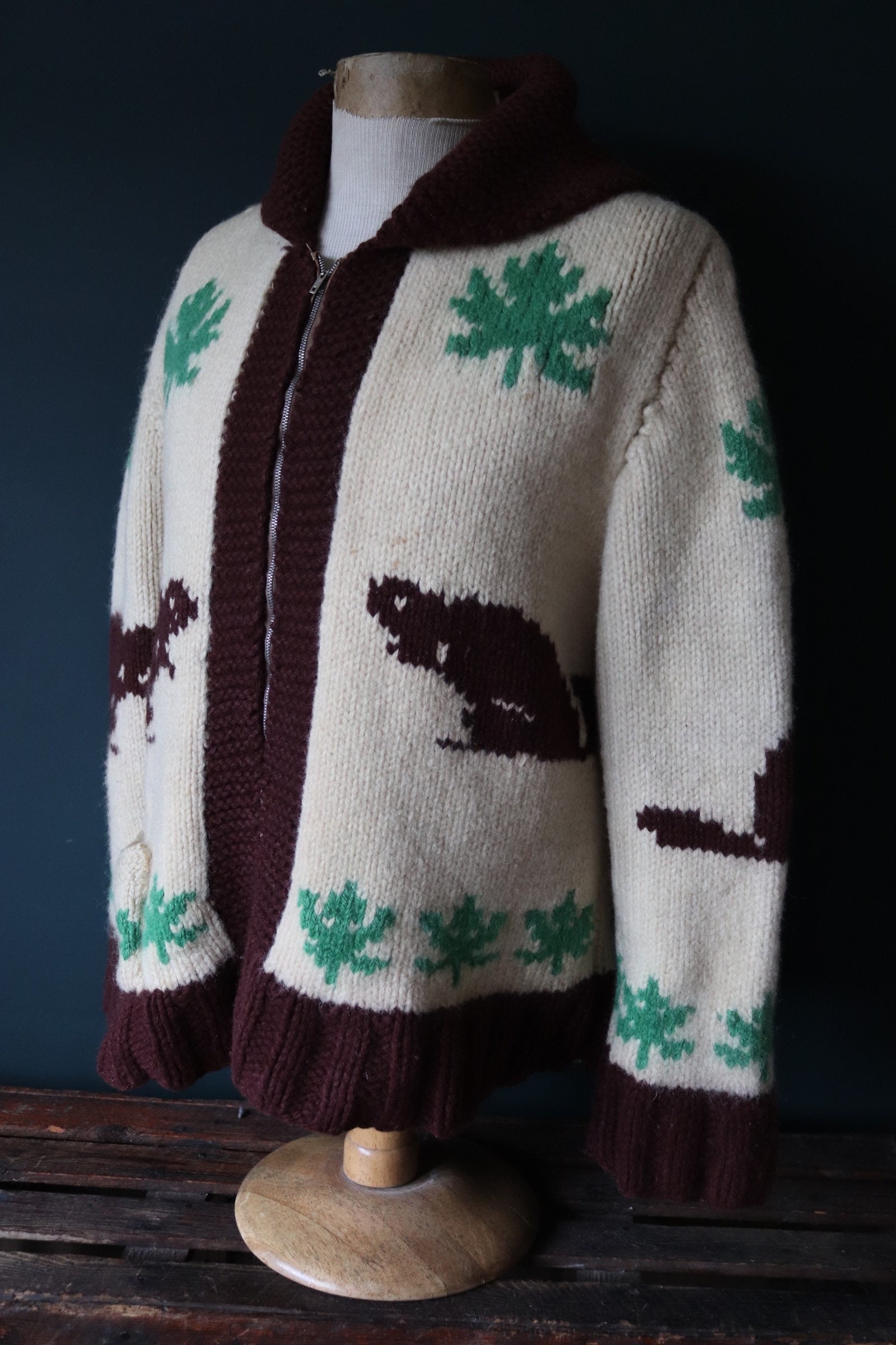 Vintage 1950 50s 1960s 60s chunky knitted wool cowichan sweater