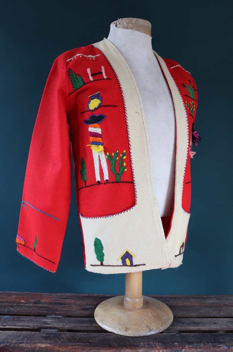 Vintage 1960s 60s red wool felt Mexican souvenir tourist jacket novelty hand embroidered 40 chest zdjęcie 9