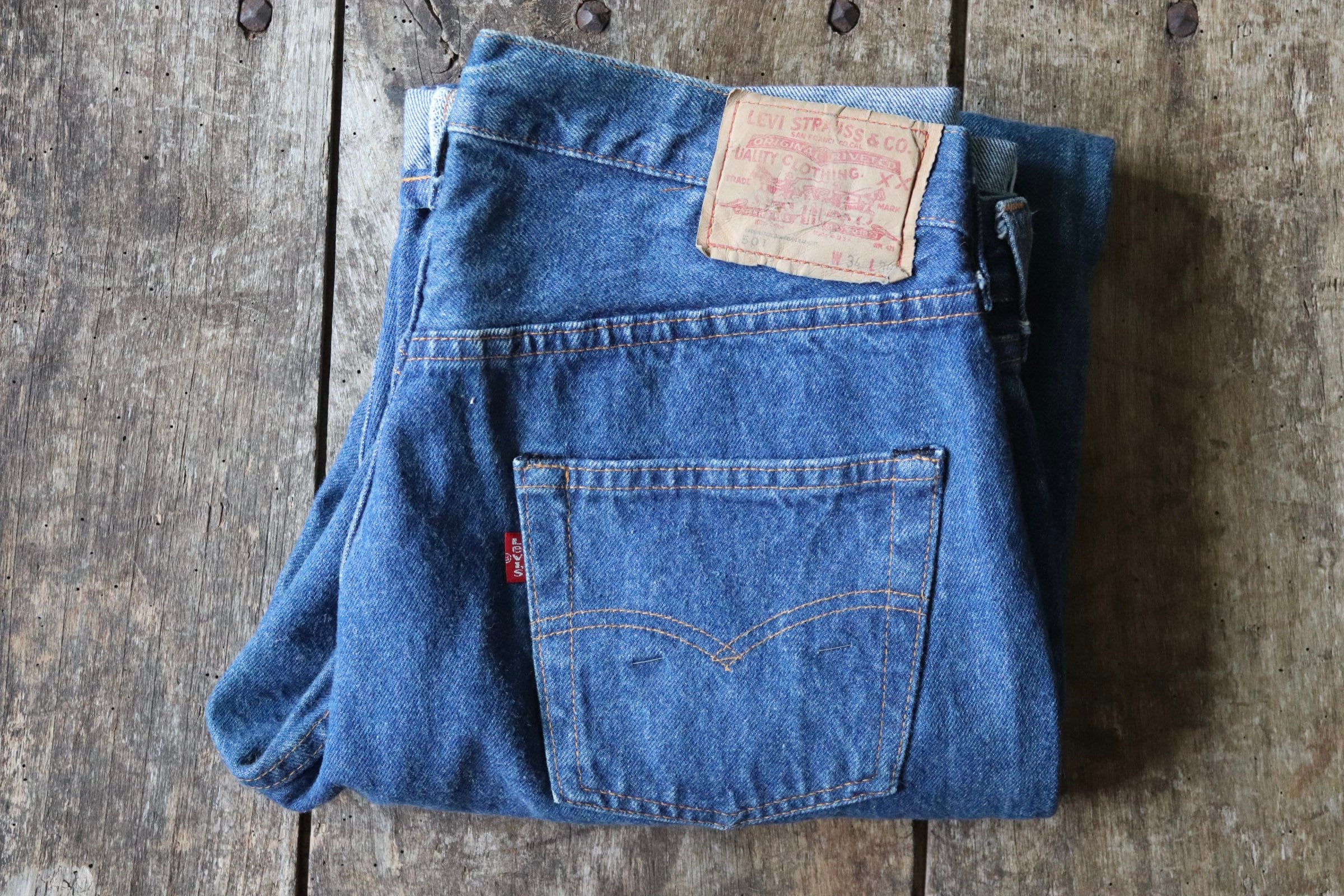 Vintage 1980s 80s deadstock Levi Strauss Levis 501 denim jeans