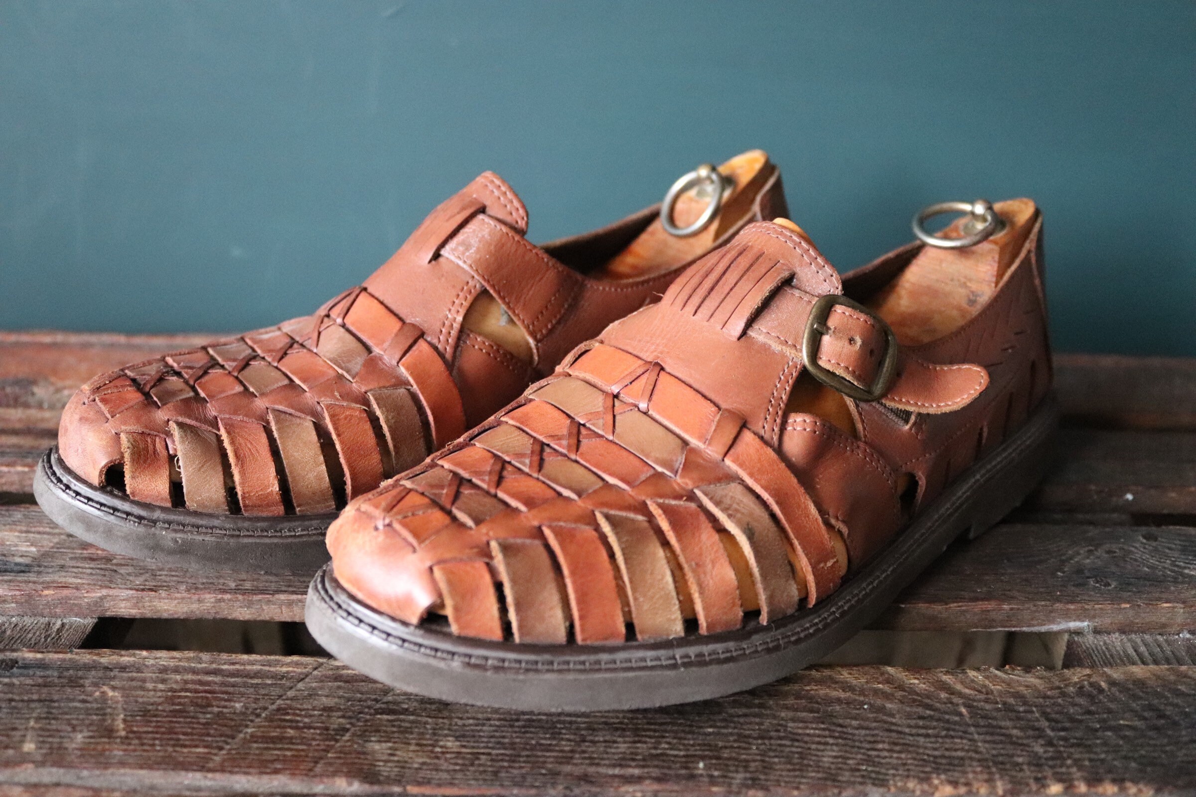 Vintage Stacy Adam’s plaited leather Huarache woven sandals size 7.5 buckle Vintage Brown Woven Leather Sandals Closed Toe Huarache  main image 2