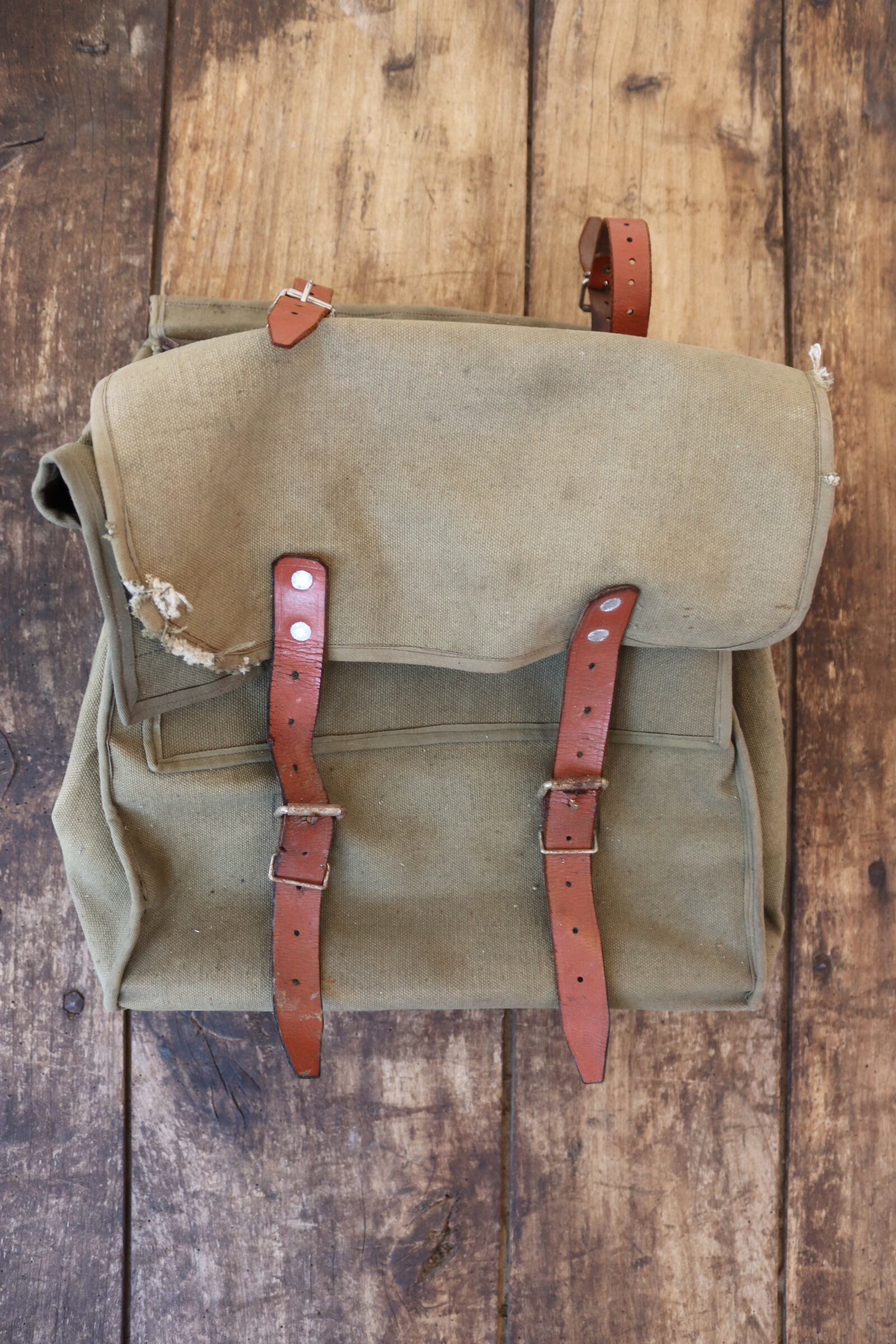 Vintage 1950s 50s khaki green canvas leather bike bicycle panniers bags