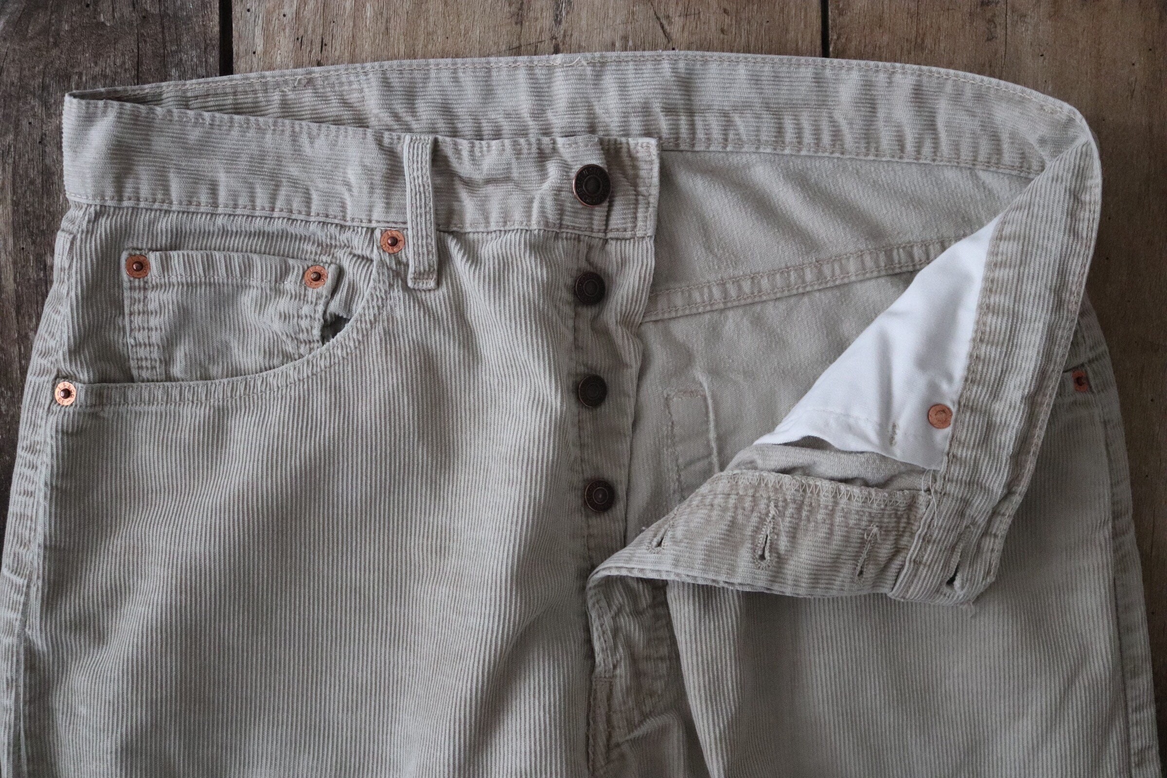 levis cream jeans