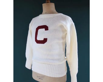 Vintage 1960s varsity sweater - white knitted jumper - Ivy League style - 38” chest