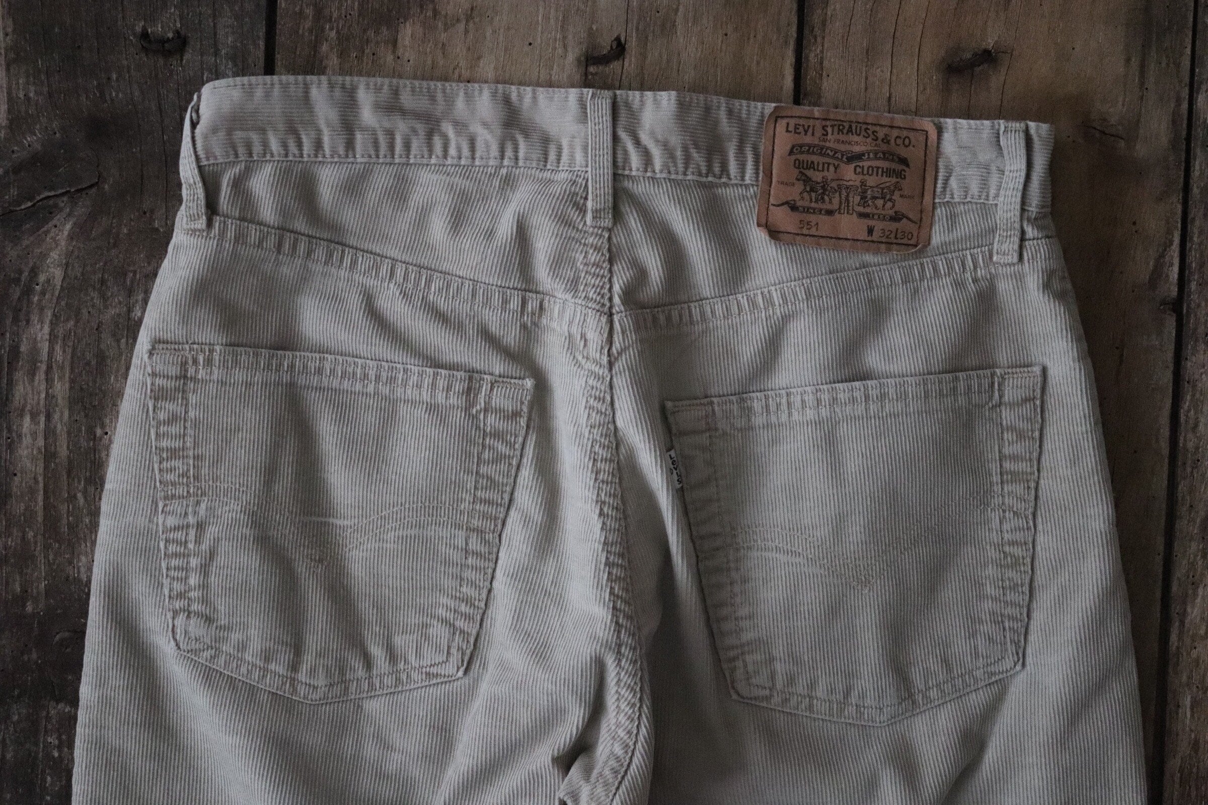 Vintage Levi Strauss Levis 551 beige cream cords corduroy trousers jeans  white tab 31 x 30 mod Ivy League style Steve McQueen