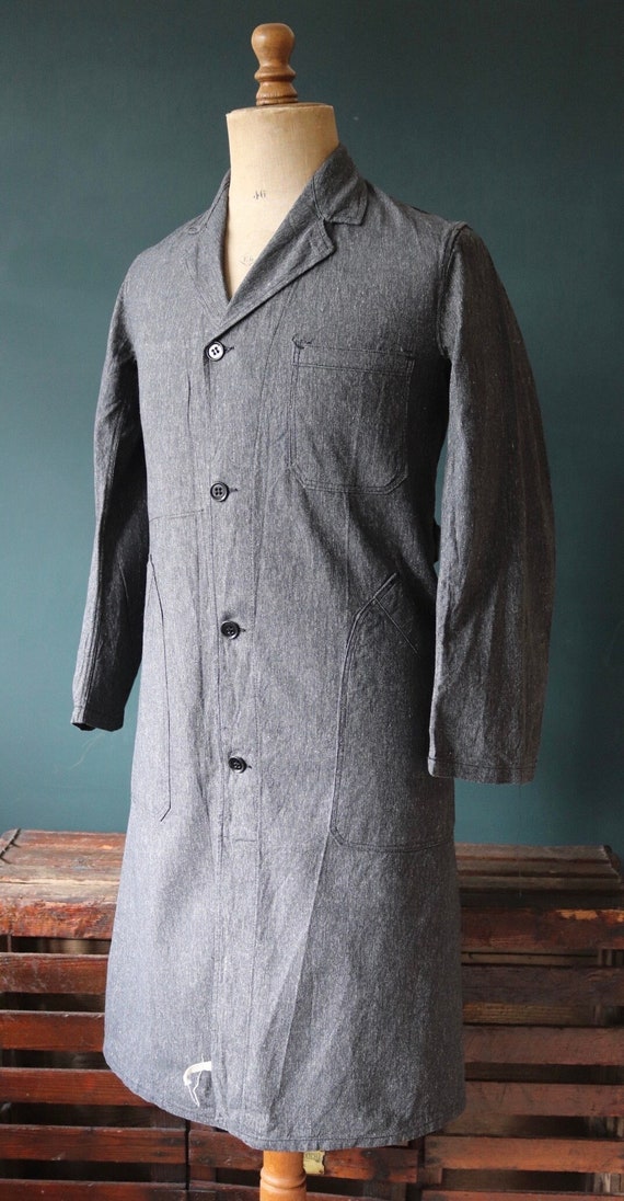 Vintage 1960s 60s deadstock French salt pepper grey belted work coat jacket overall workwear factory machinist shopkeeper 37” chest