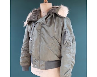Vintage Alpha Industries N-2B Bomber Jacket - Short Waist Parka