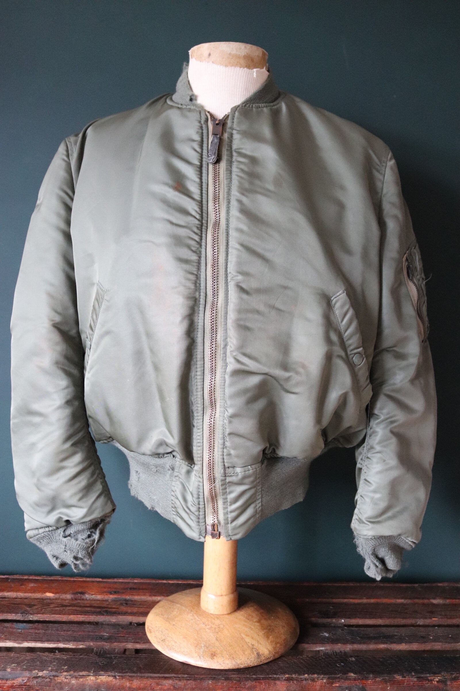 Vintage 1960s 60s Satellite Outerwear MA-1 MA1 flight bomber Vintage 1960s 60s Satellite Outerwear MA-1 MA1 flight bomber