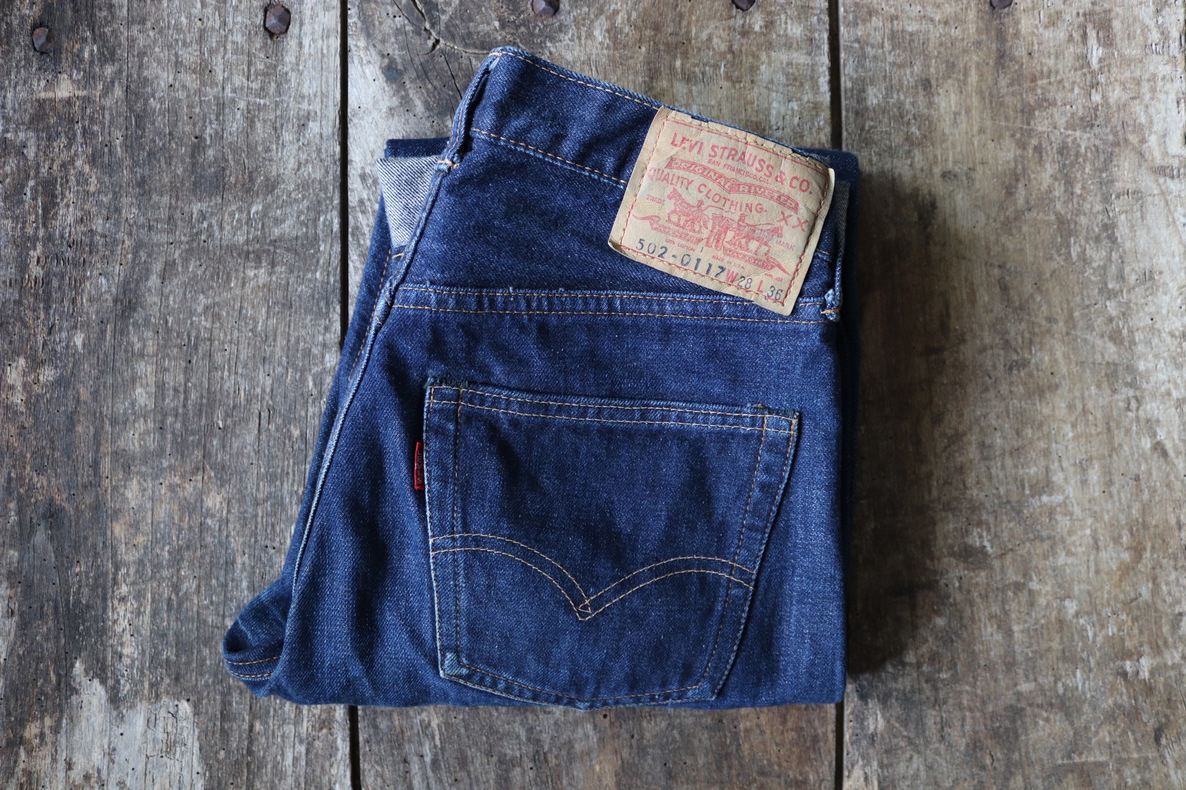 Vintage 1960s 60s Levi Strauss Levis 502 denim jeans indigo workwear big E  red tab selvedge 26” x 33” xs