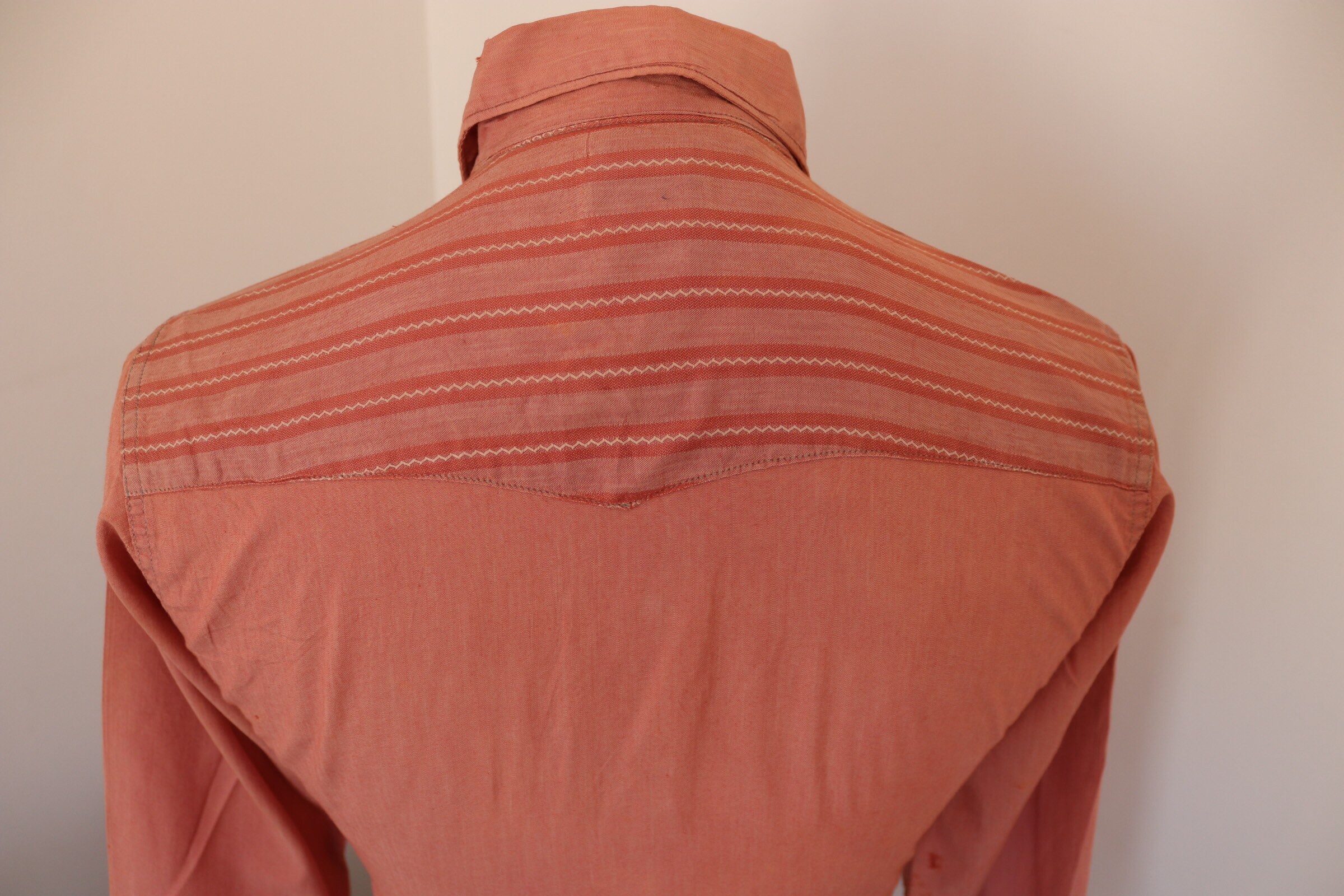 uniqlo fleece sweatshirt
