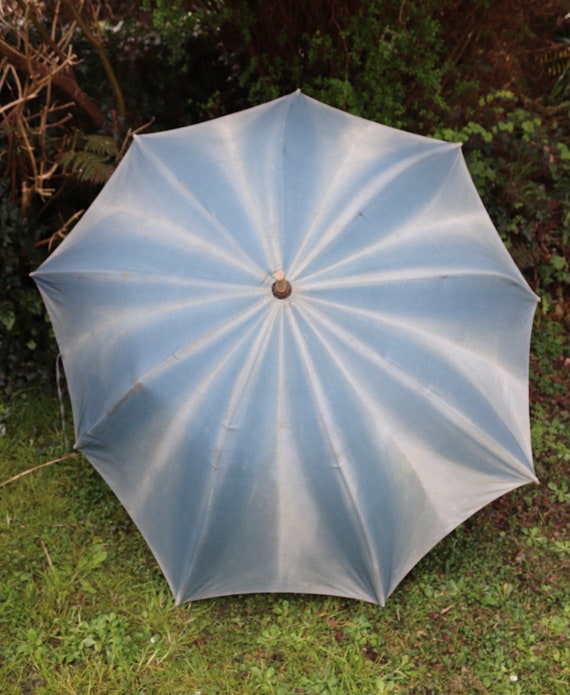 Vintage 1930s 30s French shepherd sun faded indigo parasol umbrella workwear work chore farm garden patio