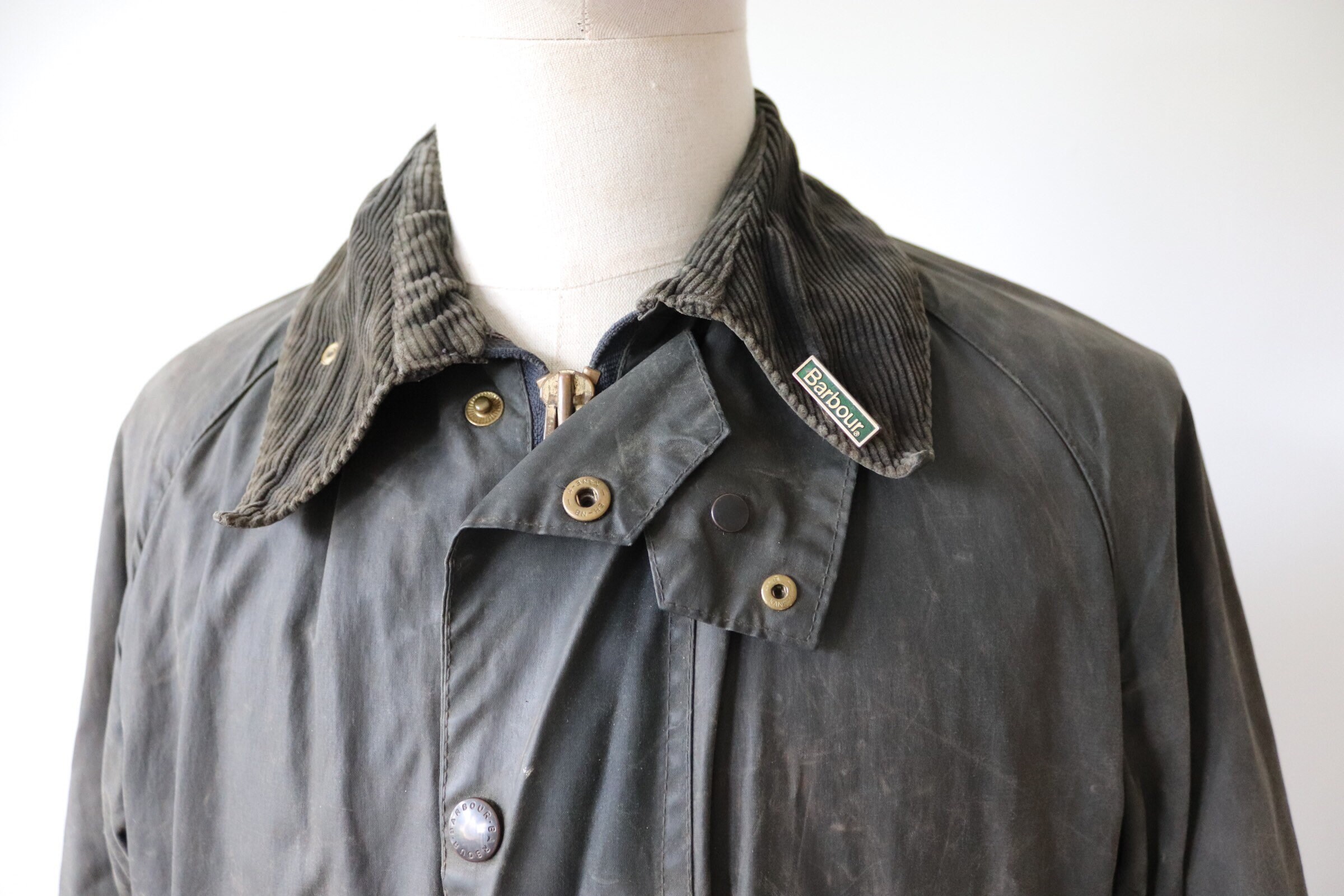 Vintage 1980s 80s navy blue Barbour Beaufort waxed cotton Vintage 1980s 80s navy blue Barbour Beaufort waxed cotton