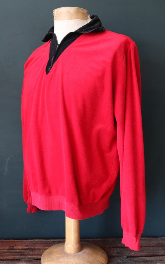 Vintage 1960s 60s red black nylon velour lounge top shirt Talon zipper 48” chest quarter zip