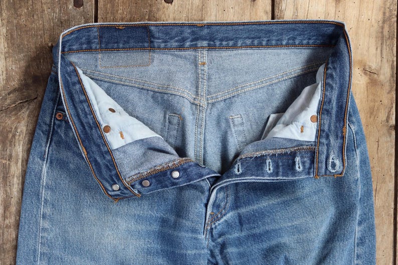 Vintage 1990s Levis 501 Denim Jeans - Made in USA - Small E Red Tab ...