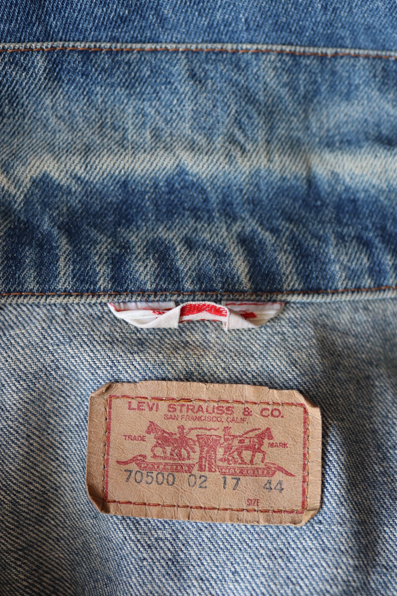 Vintage 1970s 70s Levi Strauss Levis 70500-0217 denim jacket type 3 trucker  slim fit workwear work chore 45” chest