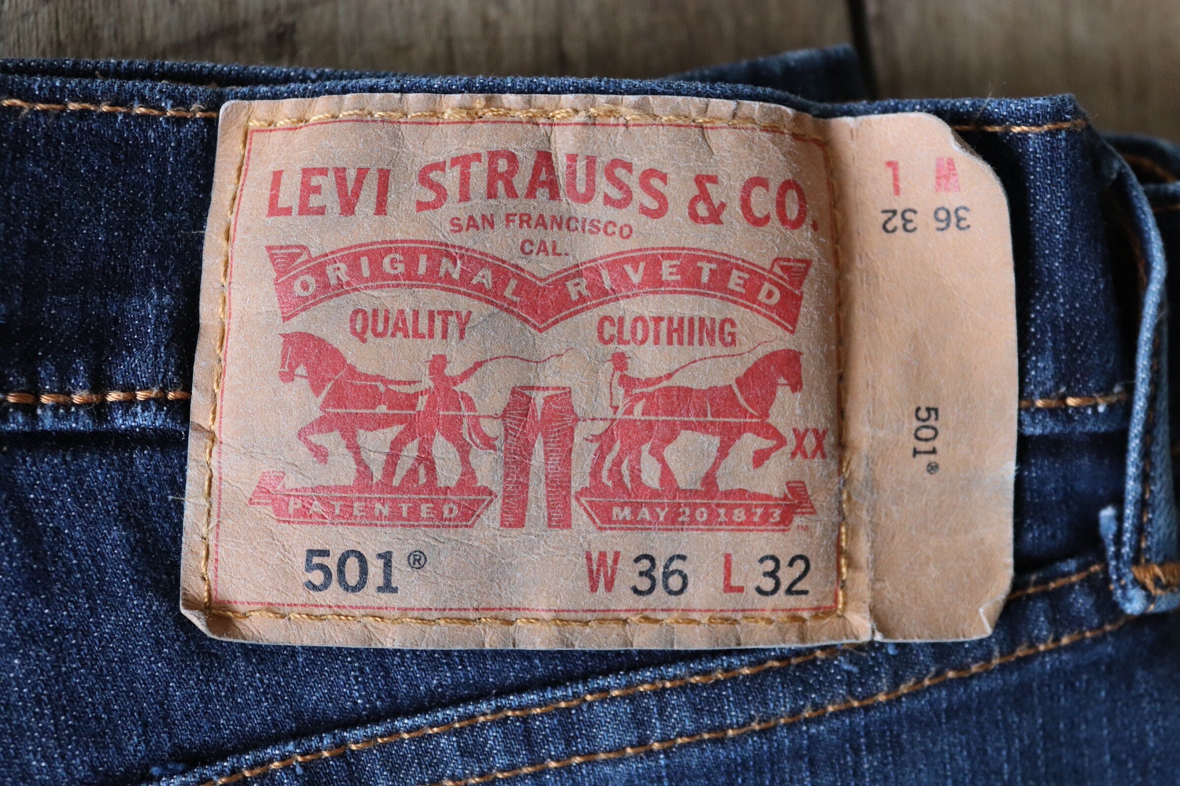 Vintage Levis Levis Strauss 501 blue denim jeans 36 x 31 workwear red ...