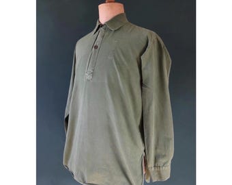 Vintage 1970s Swedish army shirt - M59 - military workwear - fältskjorta - green cotton smock - 48” chest
