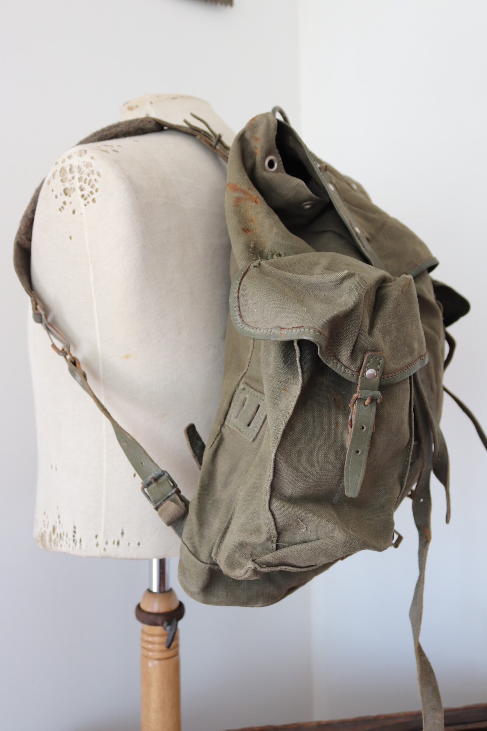 Vintage 1960s 60s French army military canvas leather metal frame