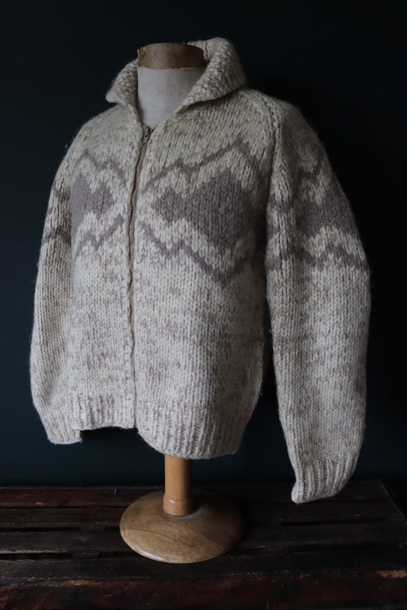 Vintage 1980s 80s 1990s 90s chunky knitted wool cowichan sweater cardigan jumper novelty hand made knit diamond shawl collar 41” chest