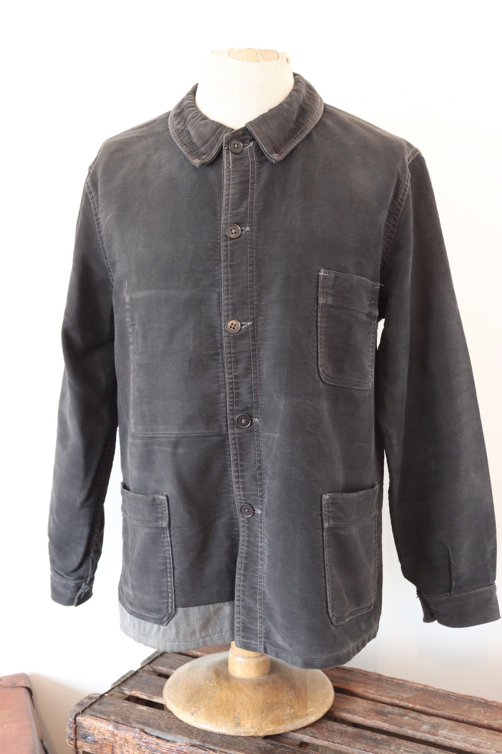 Vintage 1950s 50s French black moleskin chore work barn jacket