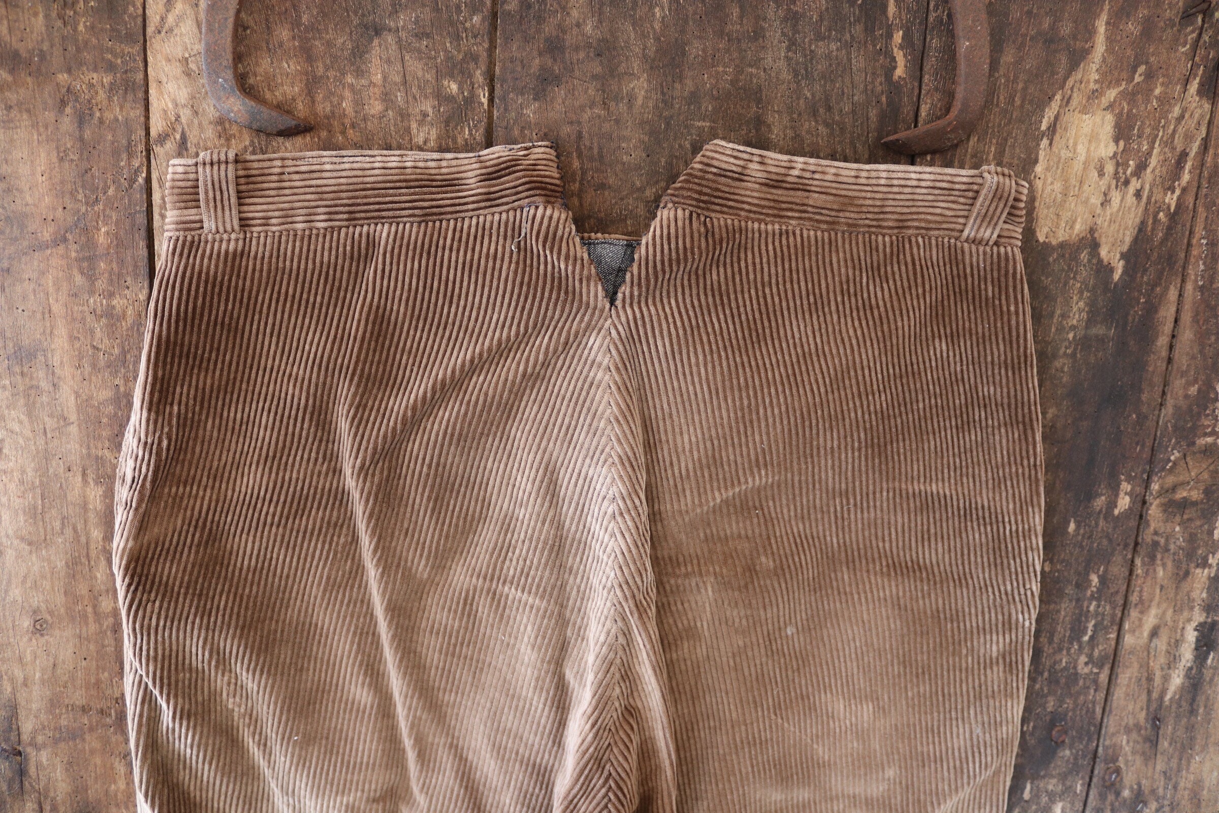 Vintage 1950s 50s tan brown sand beige flecked v notch drop loop trousers  pants cuffed button fly 30 x 27 rockabilly pleated