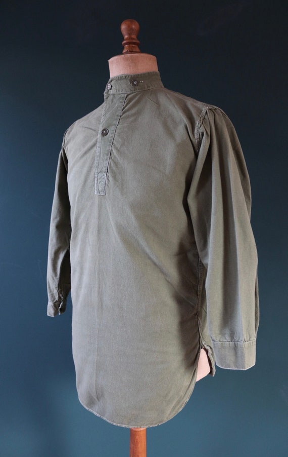 Vintage 1950s 50s 1960s 60s Swedish M55 army military fältskjorta green cotton smock shirt pop over work workwear chore 40” chest