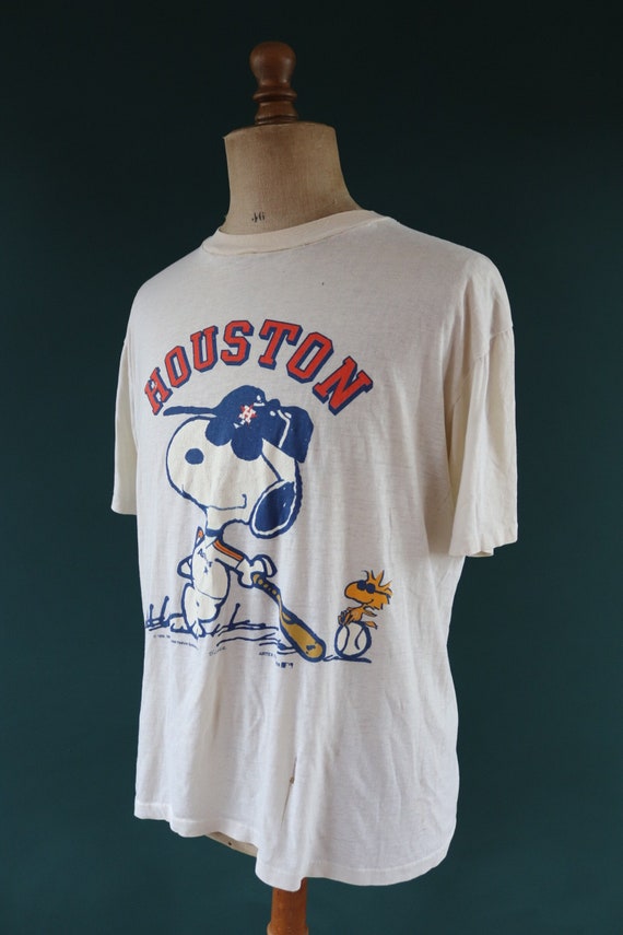 Vintage 1980s 80s Peanuts Snoopy printed Houston baseball sports t shirt 46” chest