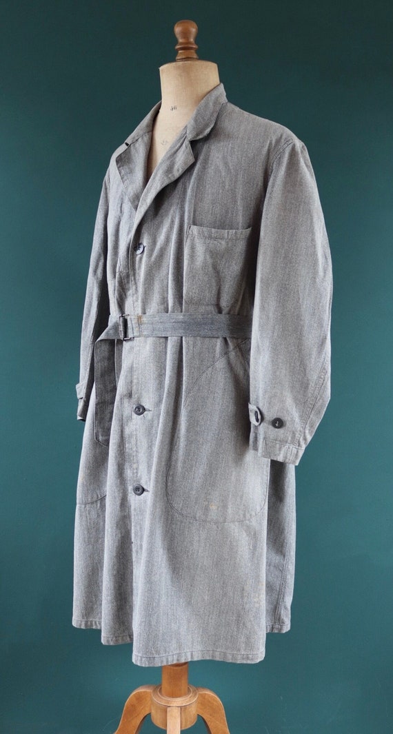 Vintage 1950s 50s 1960s 60s French salt pepper grey belted work long coat jacket overall workwear factory machinist 51” chest selvedge