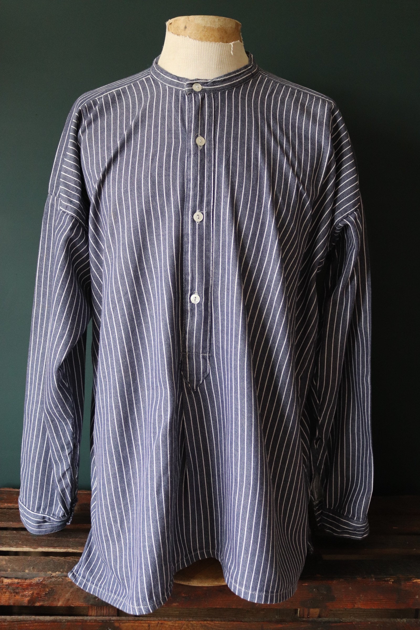 Vintage European cotton blue white striped work collarless grandad