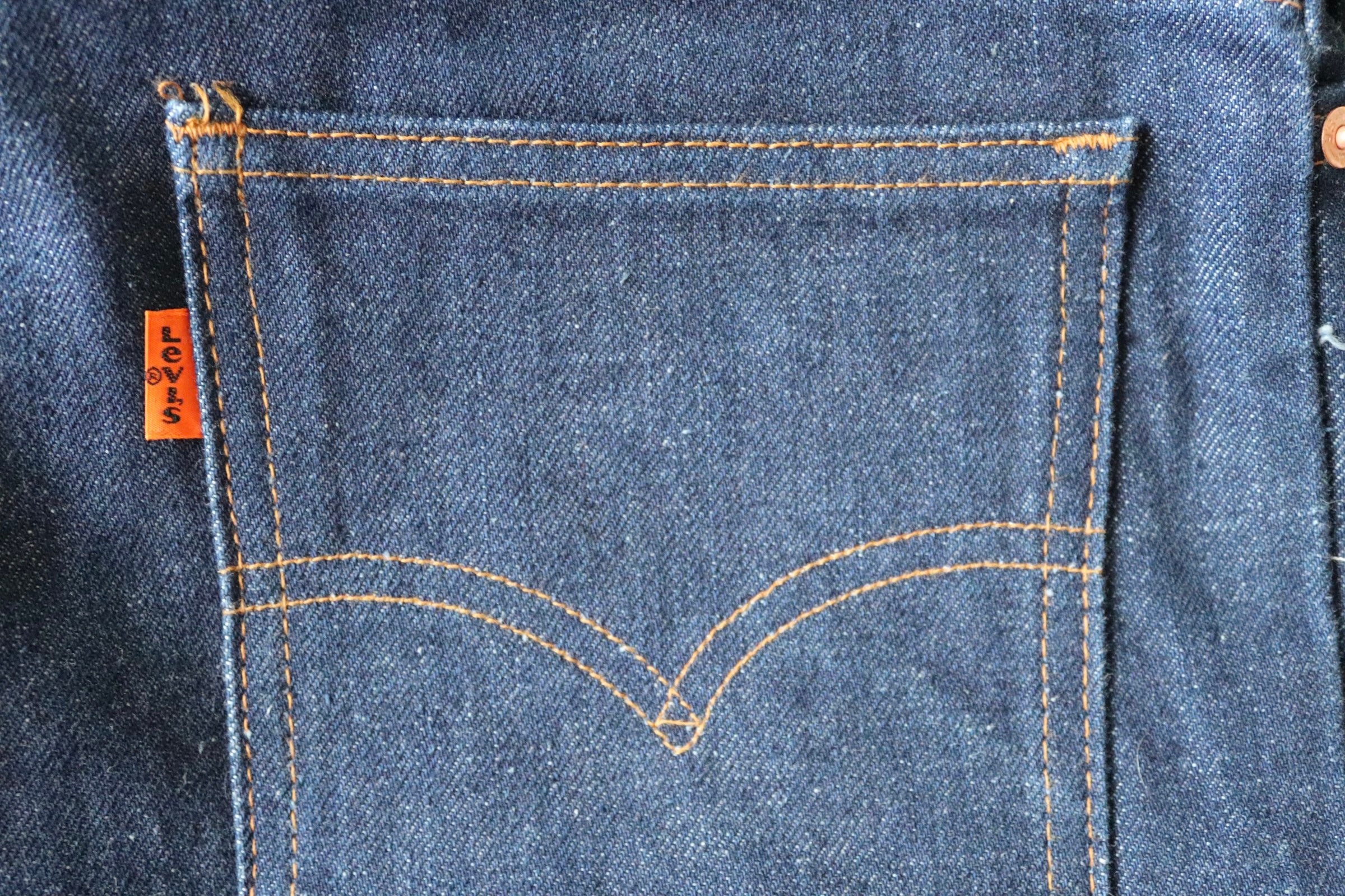 Vintage 1980s 80s deadstock Levi Strauss Levis 527 0217 denim jeans  selvedge small e orange tab made in Great Britain 33” x 30” Talon zipper