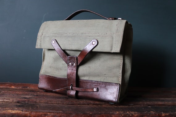 Vintage 1960s 60s Swiss army military ammo ammunition top handle bag iPad case bridle leather canvas