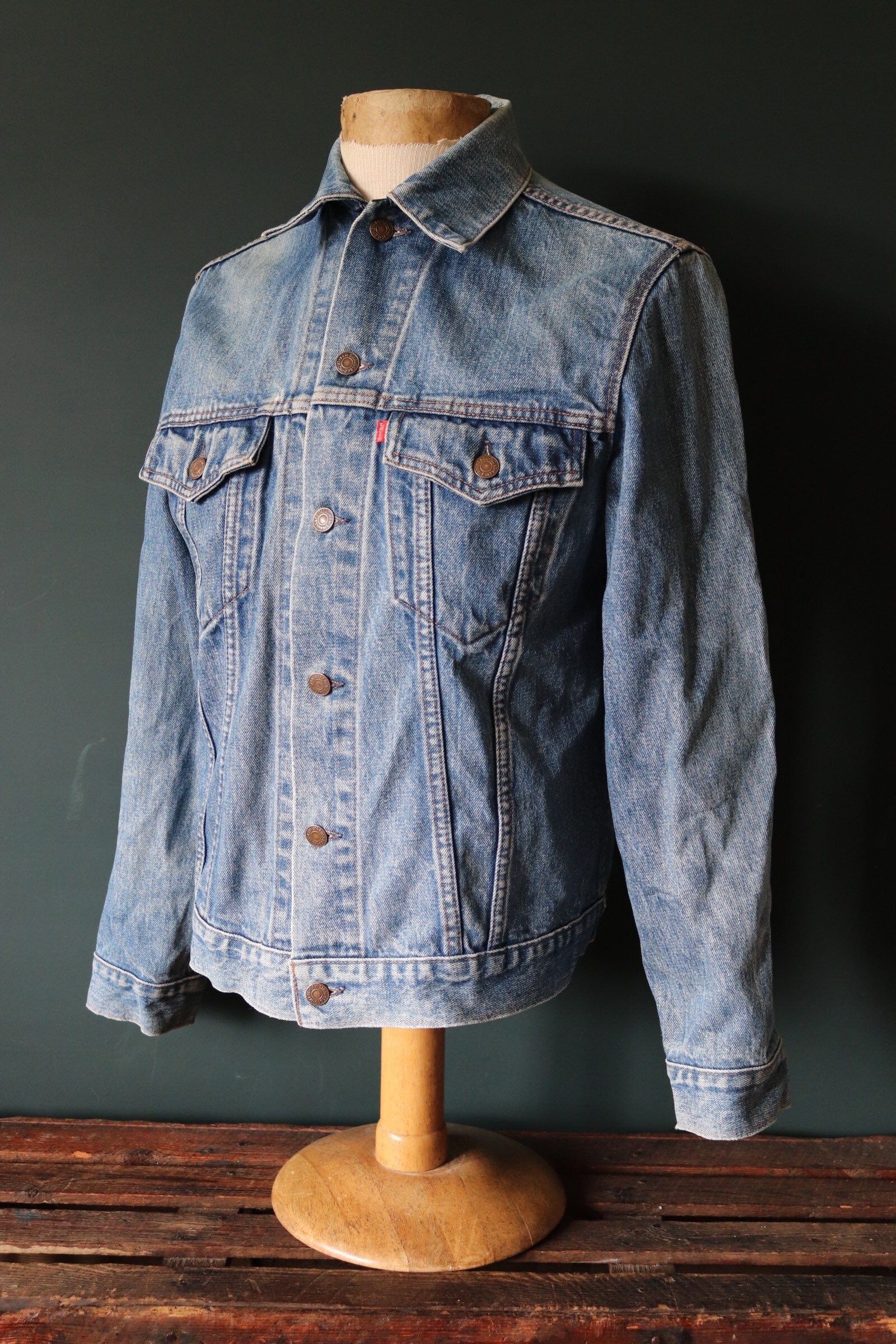 Vintage Levis Blue Denim Trucker Jacket 75505 Made in Canada