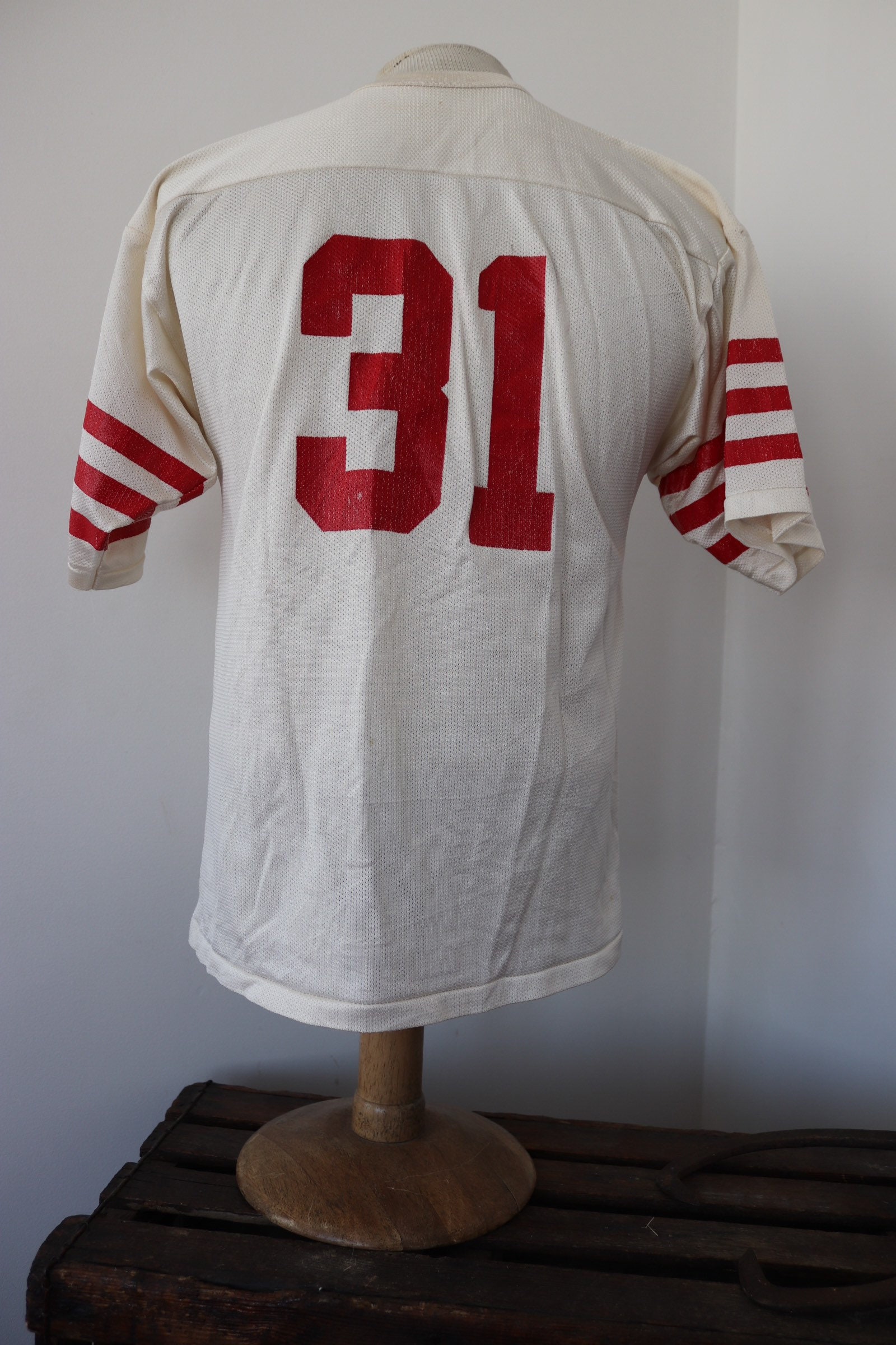 Vintage 1980s 80s nylon mesh american football top t shirt red white 31