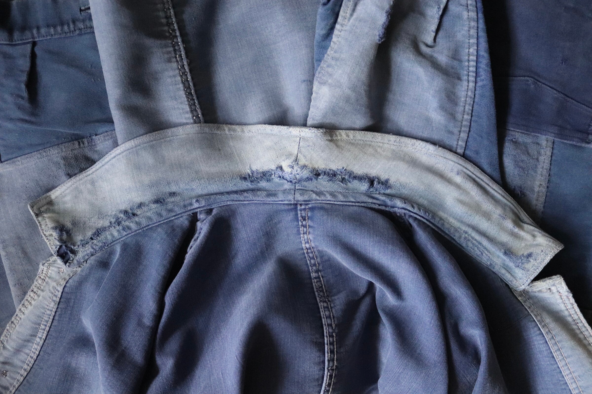 Vintage 1940s 40s French blue moleskin work jacket workwear chore