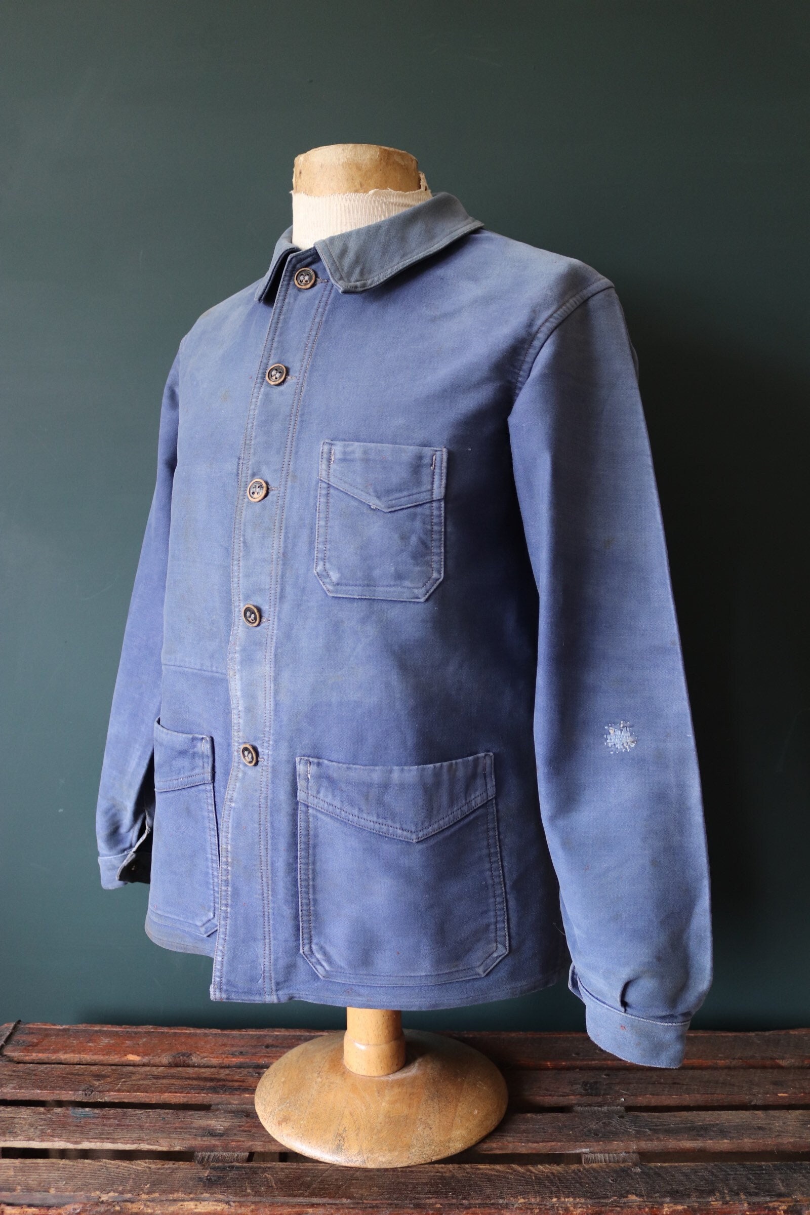 Vintage 1940s 40s French blue moleskin work jacket chore workwear 41” sun  faded