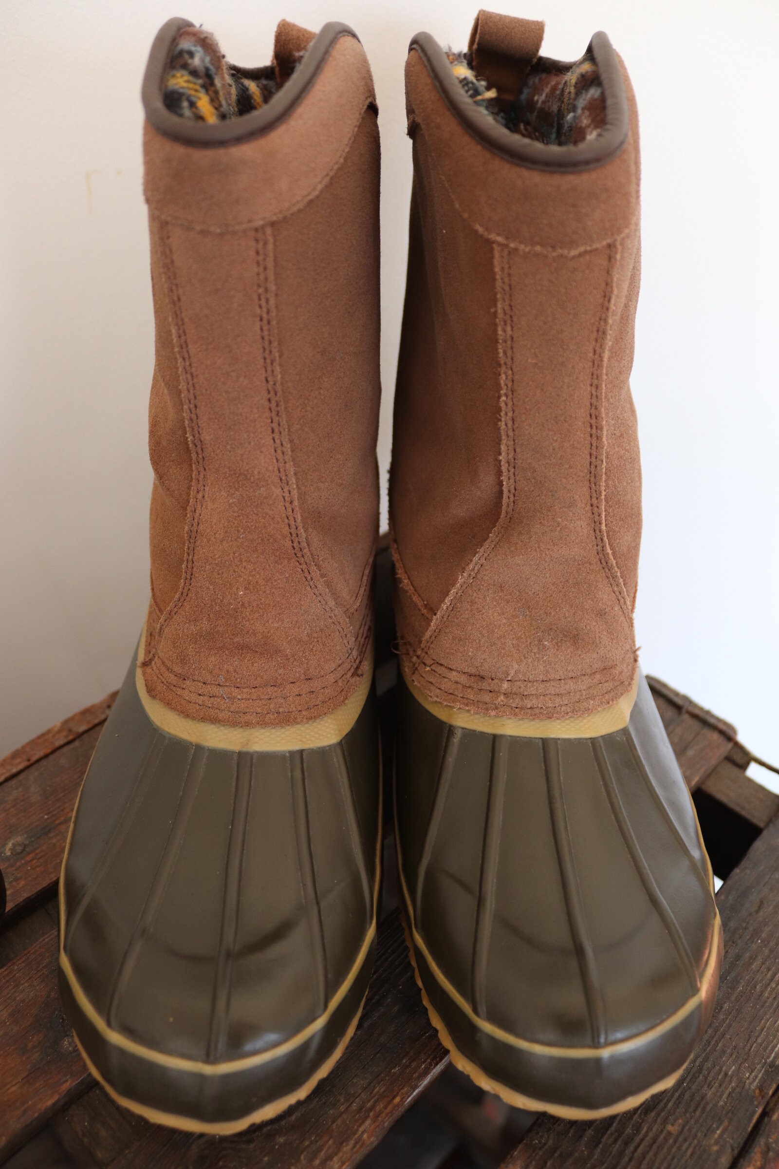 Khombu duck boots top