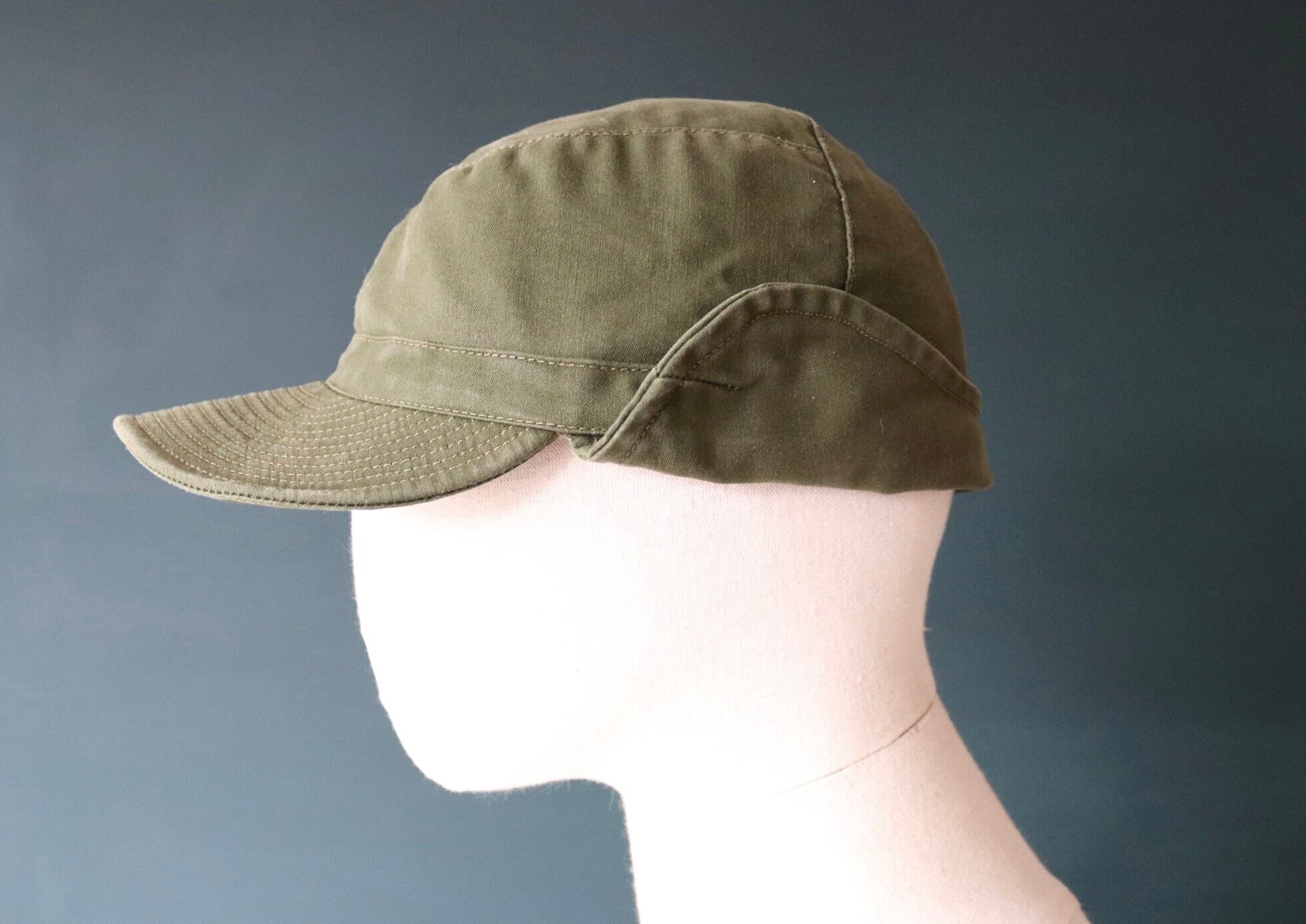 Vintage 1980s 80s Swedish army khaki 