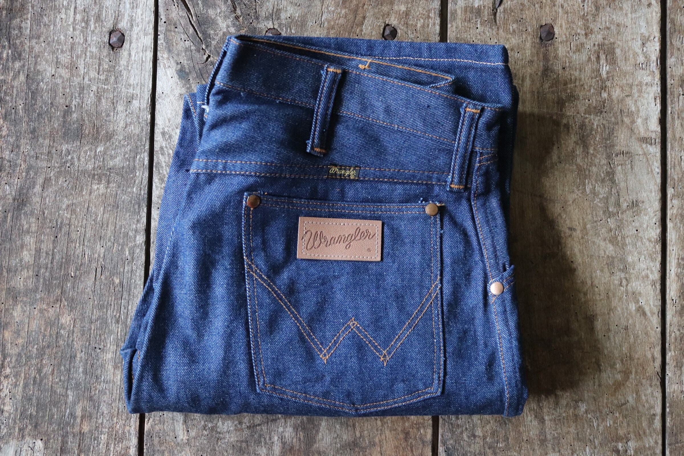 Vintage 1960s 60s 1970s 70 Wrangler indigo blue jeans made in USA work  workwear chore deadstock 32” x 31” 30”