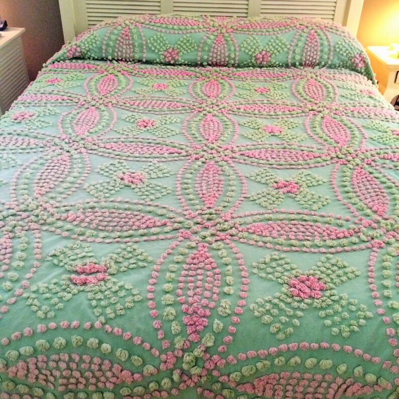 Vintage Shabby Chic Chenille Pink and Green Tufted Bedspread Etsy