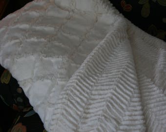 Beautiful Ivory Minky Blanket With Chevron And Lattice Patterns