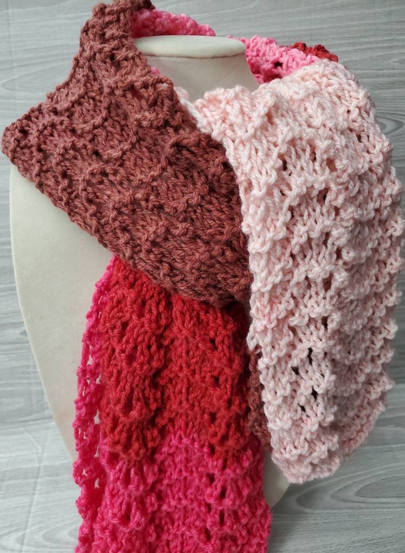 Cherry Chip Scarf Hand Knit Scarf Shade of Red Pink Acrylic - Etsy