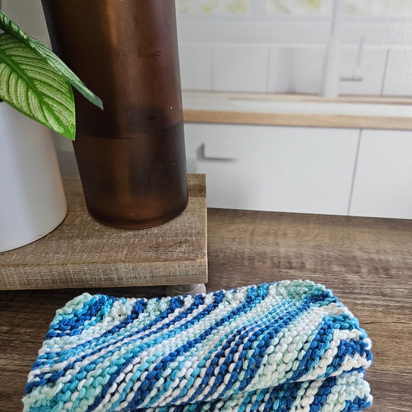 Hippi Knit Dishcloths, Set of 2 Cotton Washcloth, Shades of Blue White, Facial Kitchen Cloths, Ecofriendly & Reusable